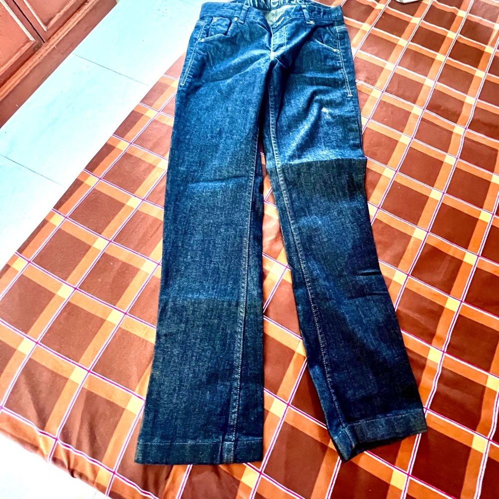 Summer Special Calvin Klein Straight Leg Slimming Denim Jeans in Size 28 - Picture 3 of 16